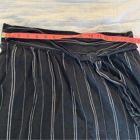 Time and True Skirt Medium 8-10 - Picture 3 of 7